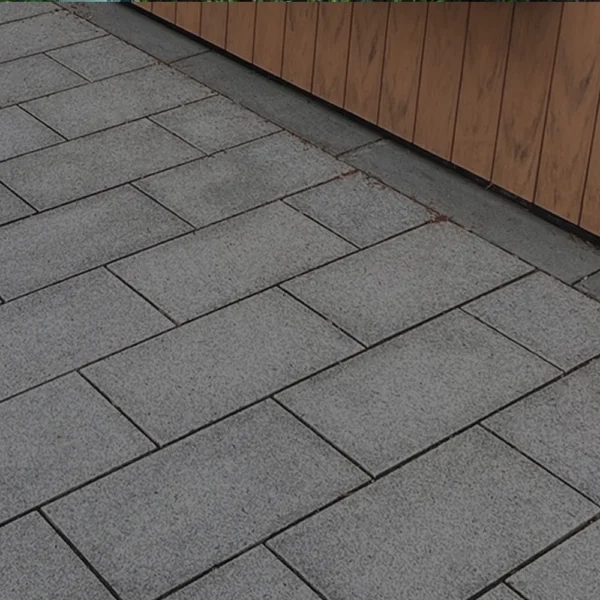 New Grange Black Granite Paving Slab 600x400x40mm