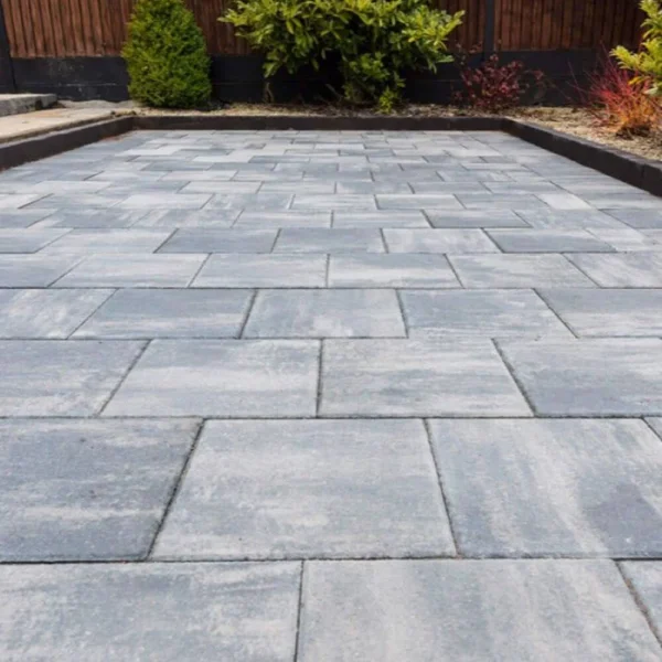 Barleystone Riven Silver Paving Slab 400x400x40mm